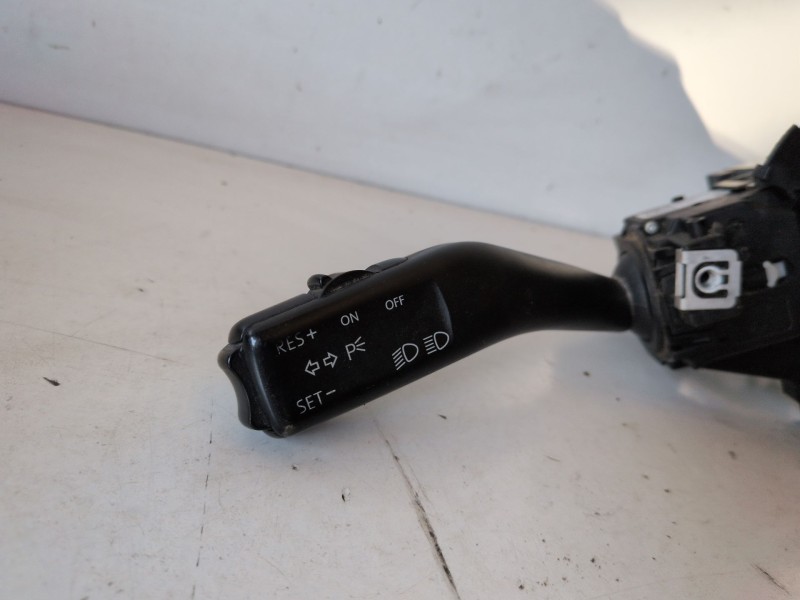 Recambio de mando luces para seat leon (1p1) bxe referencia OEM IAM 1K0953513A  