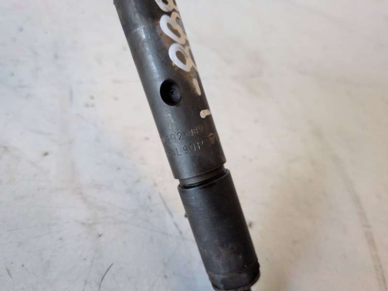 Recambio de inyector para land rover discovery (salljg/lj) d21l referencia OEM IAM 0986430292  