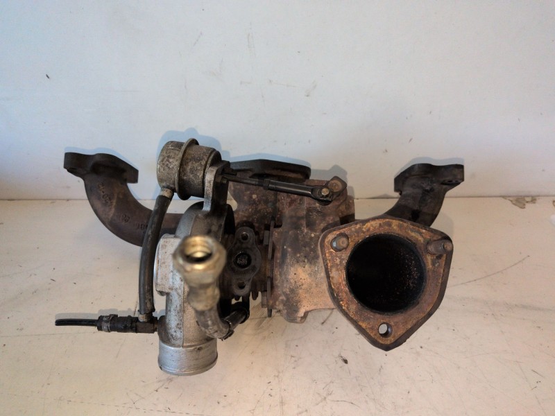 Recambio de turbocompresor para land rover discovery (salljg/lj) d21l referencia OEM IAM 4520554  