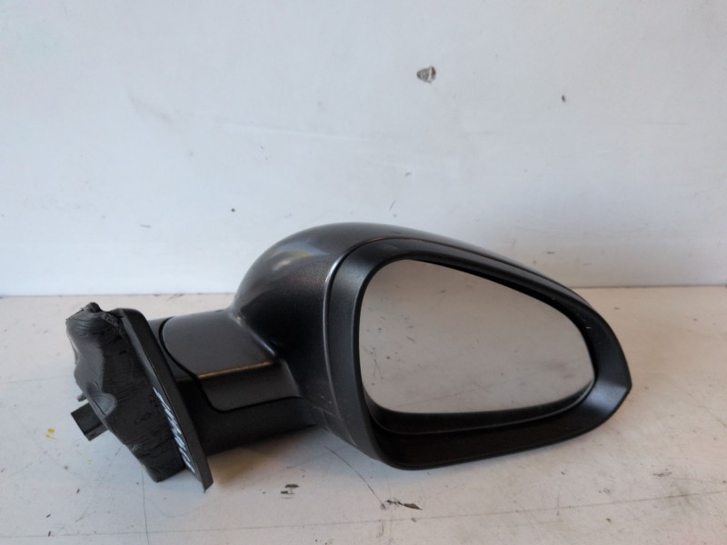 Recambio de retrovisor derecho para opel insignia berlina a20dth referencia OEM IAM 13329089  