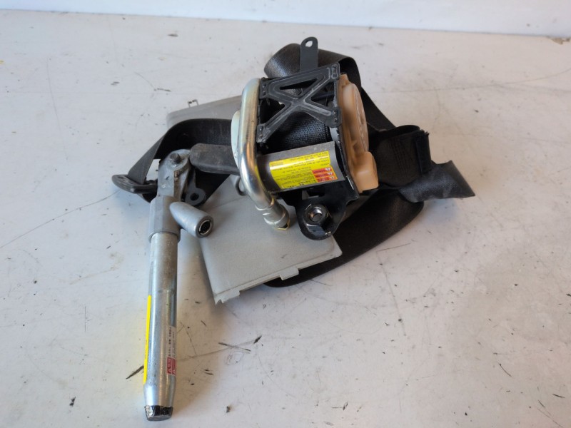 Recambio de cinturon seguridad delantero izquierdo para opel insignia berlina a20dth referencia OEM IAM   