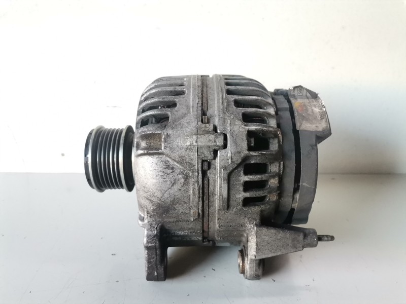 Recambio de alternador para audi a3 (8l) ahf referencia OEM IAM 0986041860  
