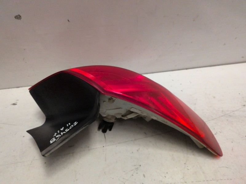 Recambio de piloto trasero izquierdo para opel astra j berlina 5p a17dtr referencia OEM IAM   