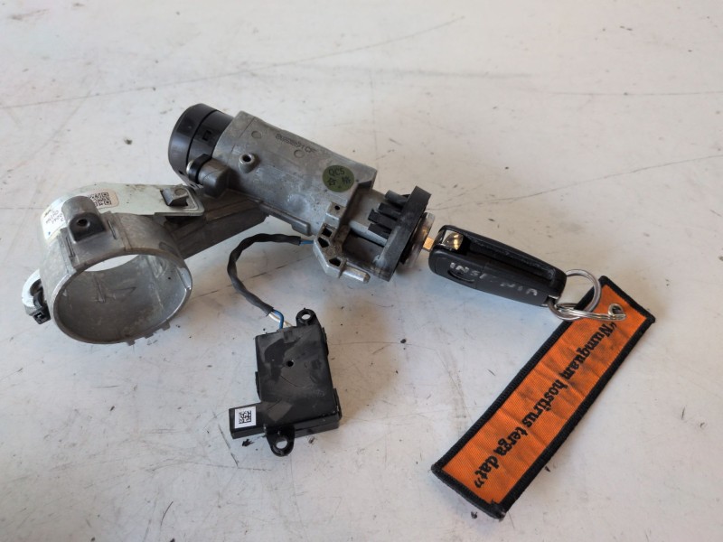 Recambio de conmutador de arranque para opel insignia berlina a20dth referencia OEM IAM   