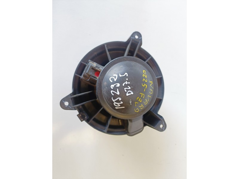 Recambio de ventilador calefaccion para nissan navara pickup (d40m) yd25ddti referencia OEM IAM VP6NEH19805AA  