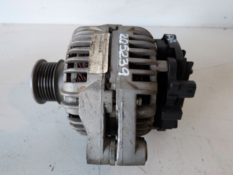 Recambio de alternador para opel insignia berlina a20dth referencia OEM IAM   