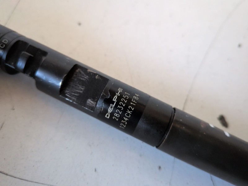 Recambio de inyector para renault kangoo i (f/kc0) k9k716 referencia OEM IAM 28232251  