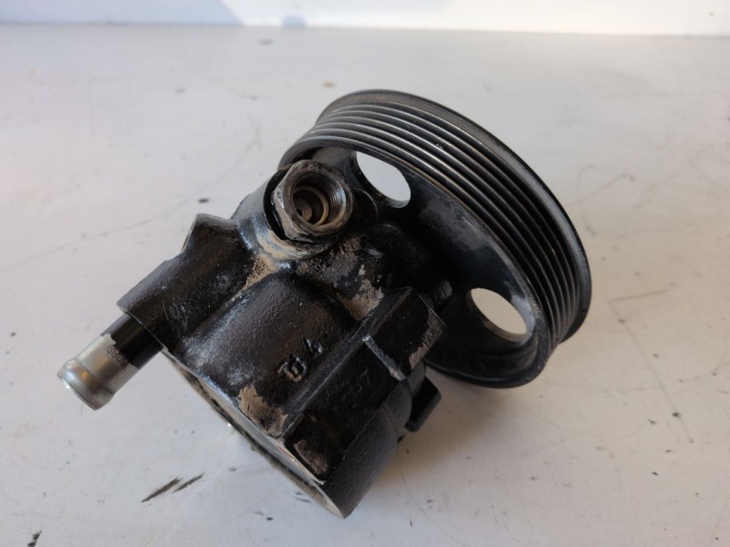 Recambio de bomba direccion para renault kangoo i (f/kc0) k9k716 referencia OEM IAM 26126529FH  