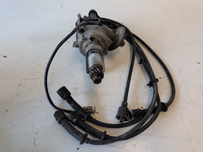 Recambio de delco para suzuki vitara (se/sf/et) g16a referencia OEM IAM 3310060A10  
