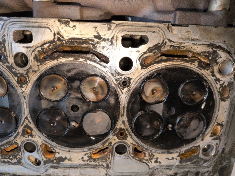Recambio de culata para opel insignia berlina a20dth referencia OEM IAM 55571949  