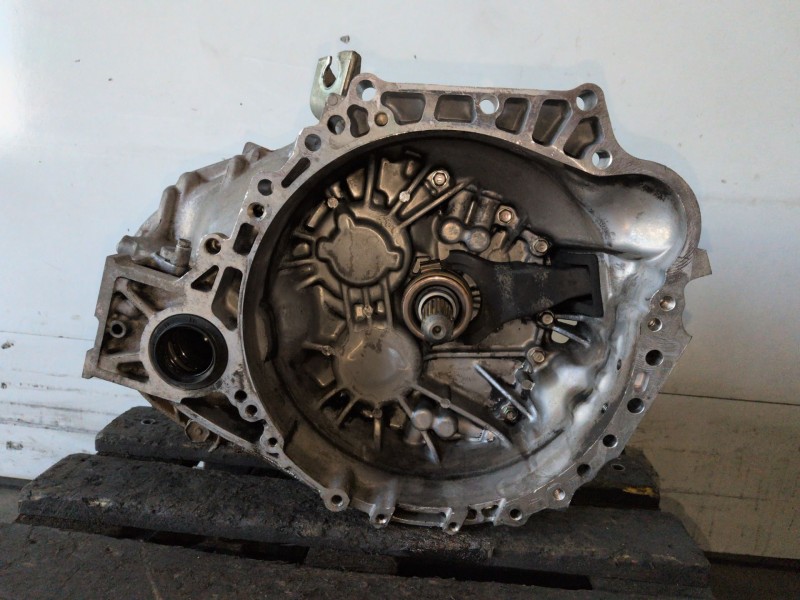 Recambio de caja cambios para toyota corolla verso (r1) 2adftv referencia OEM IAM   