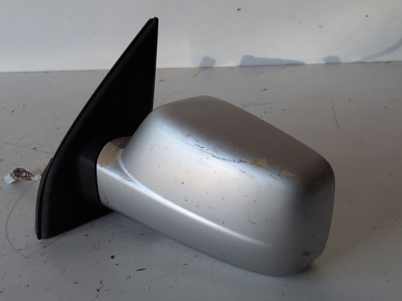 Recambio de retrovisor izquierdo para nissan x-trail (t30) yd22 referencia OEM IAM   