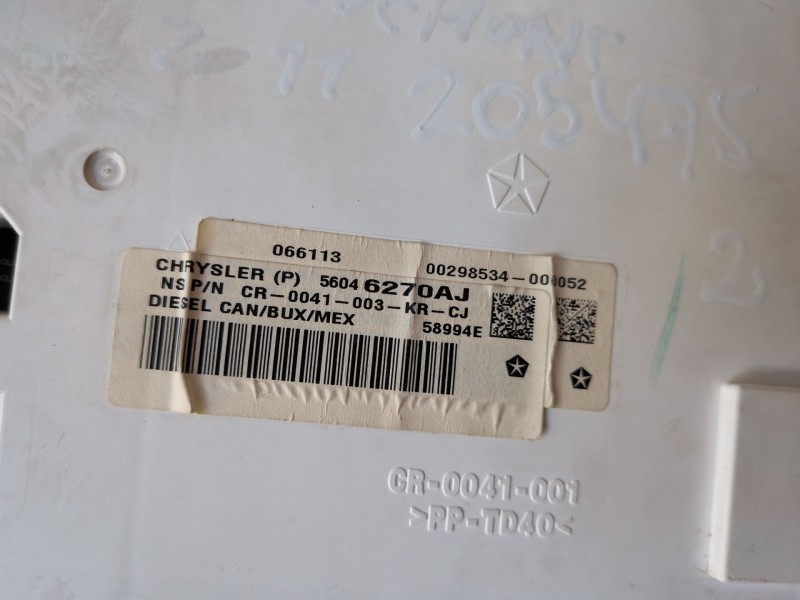Recambio de cuadro instrumentos para fiat freemont (345) 939b5000 referencia OEM IAM 56046270AJ  
