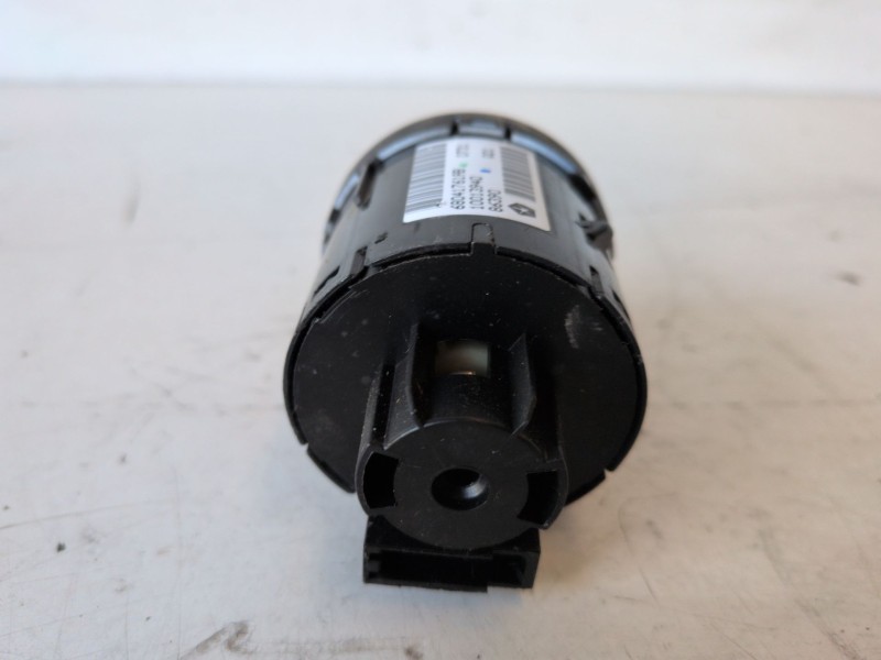 Recambio de mando luces para fiat freemont (345) 939b5000 referencia OEM IAM 68041761AB  