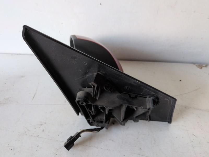 Recambio de retrovisor izquierdo para renault megane iii sport tourer f9q872 referencia OEM IAM   