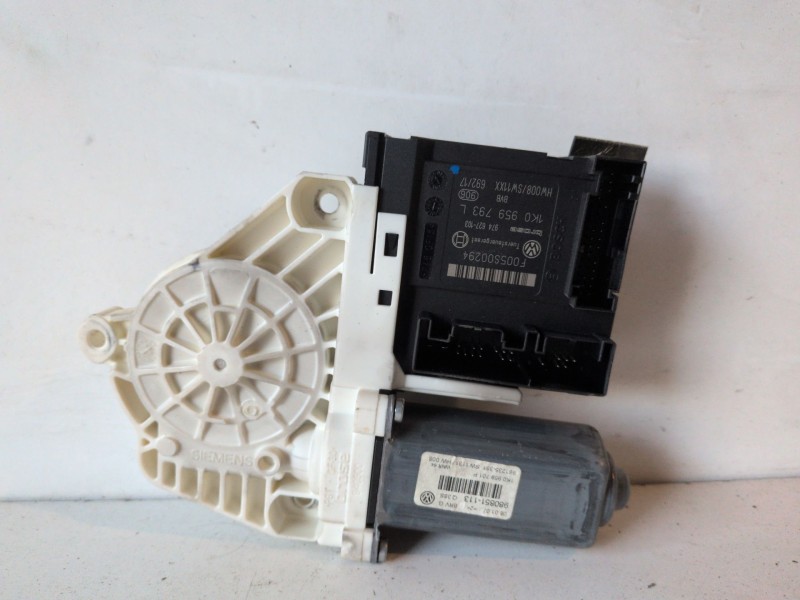 Recambio de motor elevalunas delantero izquierdo para volkswagen passat variant (3c5) bkp referencia OEM IAM 1K0959793L  