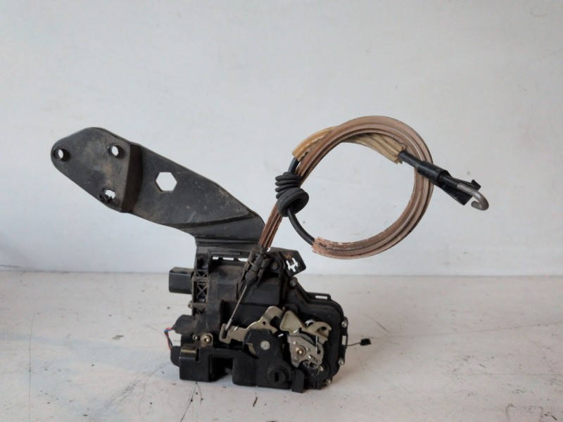 Recambio de cerradura puerta trasera derecha para seat leon (1m1) ajq referencia OEM IAM   