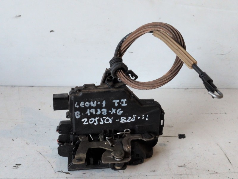 Recambio de cerradura puerta trasera izquierda para seat leon (1m1) ajq referencia OEM IAM   