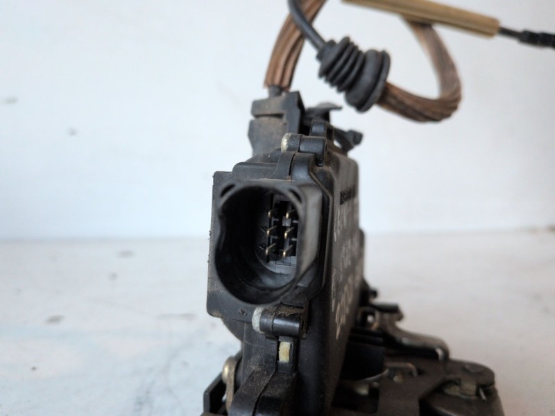 Recambio de cerradura puerta trasera izquierda para seat leon (1m1) ajq referencia OEM IAM   