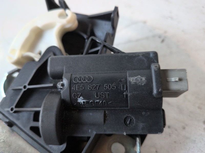 Recambio de cerradura maletero / porton para volkswagen passat variant (3c5) bkp referencia OEM IAM 4F5827505D  