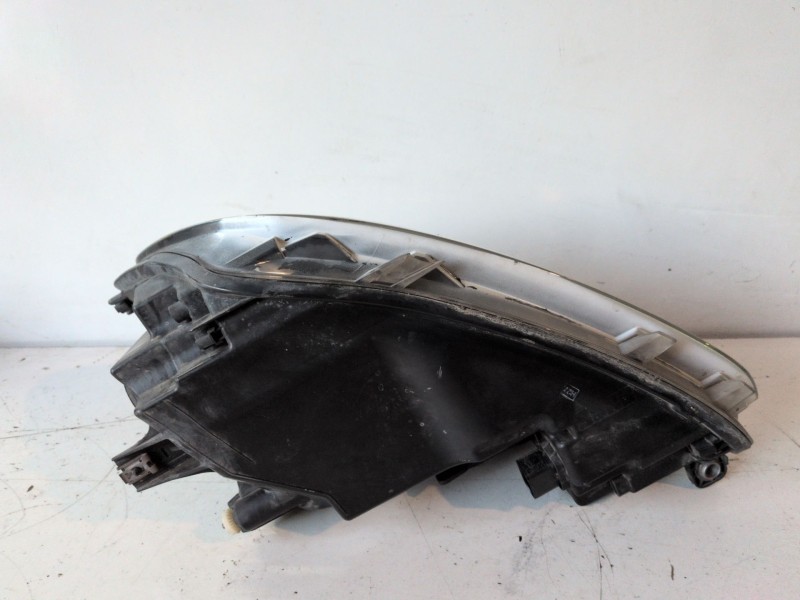 Recambio de faro derecho para volkswagen caddy (2c)(08.2010) caye referencia OEM IAM 2K5941006A  