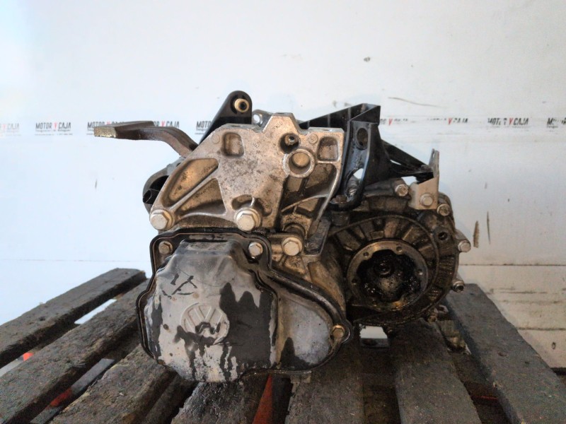 Recambio de caja cambios para seat leon (1p1) bls referencia OEM IAM JCR  