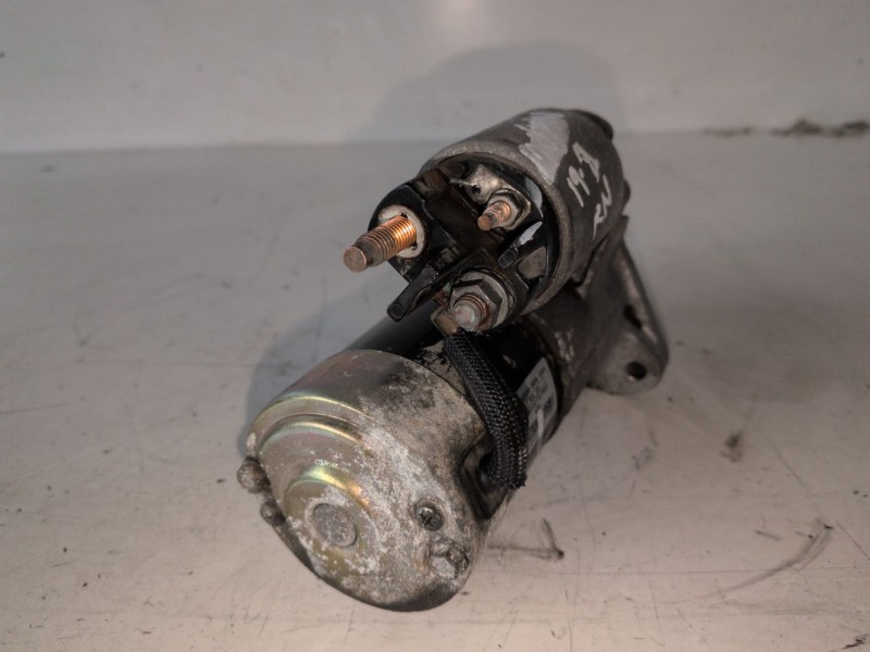 Recambio de motor arranque para renault clio iii k9k768 referencia OEM IAM M000T87881  