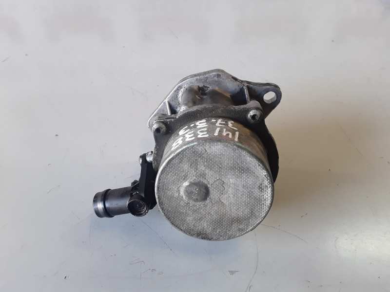 Recambio de depresor freno / bomba vacio para renault trafic ii combi f9q760 referencia OEM IAM   