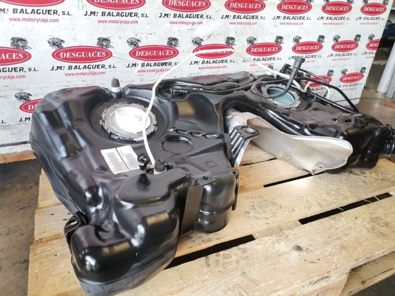 Recambio de deposito combustible para seat leon st 5f8 cjxc referencia OEM IAM 5Q0201022BK  