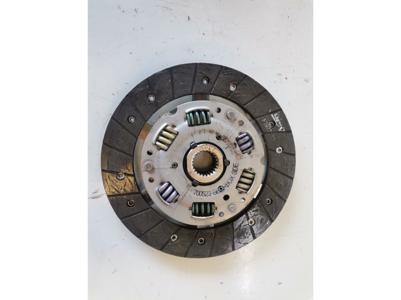 Recambio de kit embrague para nissan serena (c23m) ld23 referencia OEM IAM   
