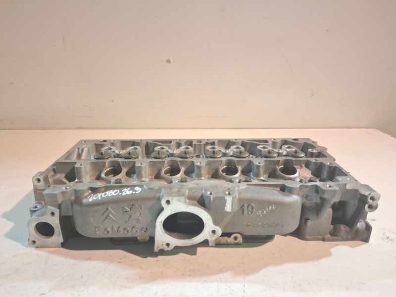Recambio de culata para citroen berlingo 9h02 referencia OEM IAM 9684504780  