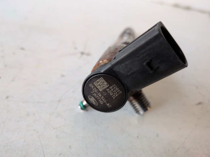 Recambio de inyector para ford transit/tourneo custom combi (ttf) ymf6 referencia OEM IAM GK2Q9K546AC  