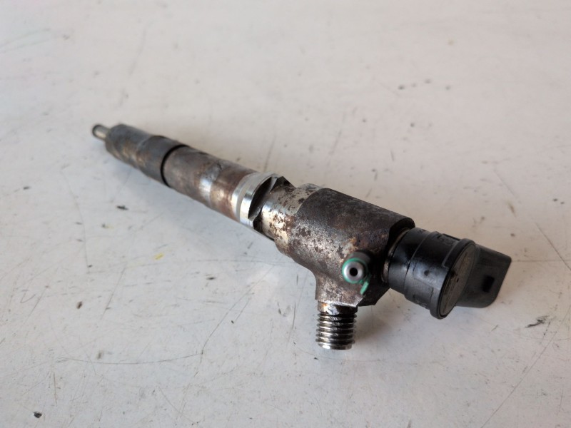 Recambio de inyector para ford transit/tourneo custom combi (ttf) ymf6 referencia OEM IAM GK2Q9K546AC  