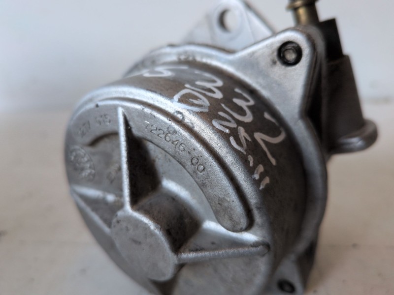 Recambio de depresor freno / bomba vacio para peugeot partner (s1)(07.1996) wjy referencia OEM IAM 72264600  