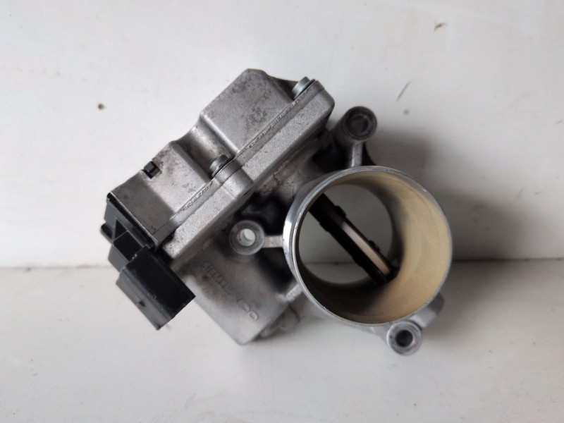 Recambio de caja mariposa para suzuki grand vitara (jb/jt) f9q referencia OEM IAM A2C53107575  