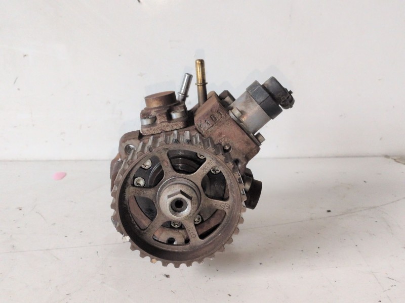 Recambio de bomba inyeccion para suzuki grand vitara (jb/jt) f9q referencia OEM IAM 0445010148  