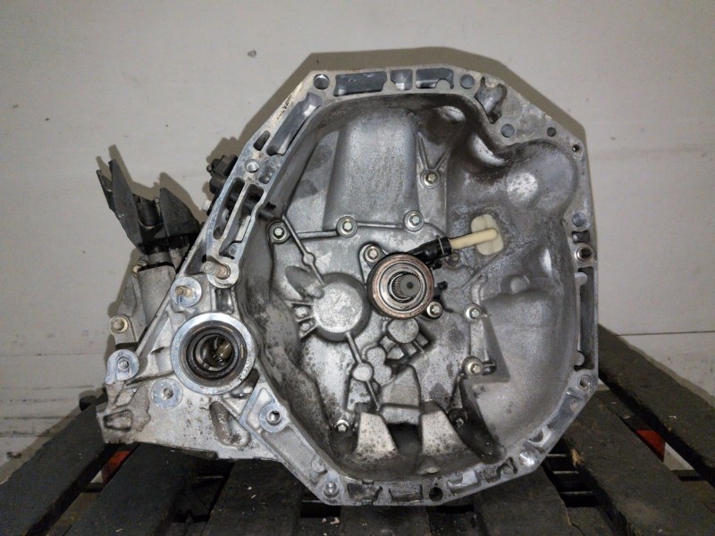 Recambio de caja cambios para renault clio iii k9k768 referencia OEM IAM JH3141  