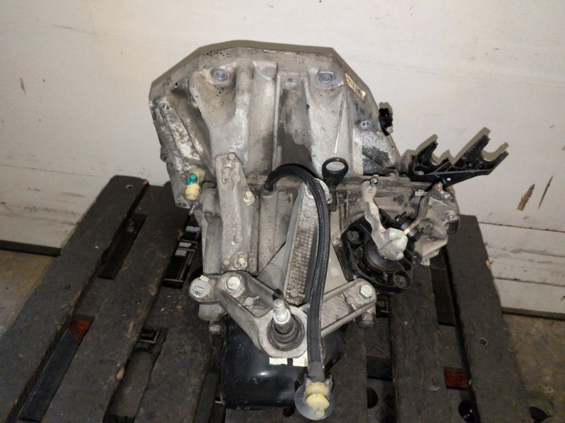 Recambio de caja cambios para renault clio iii k9k768 referencia OEM IAM JH3141  