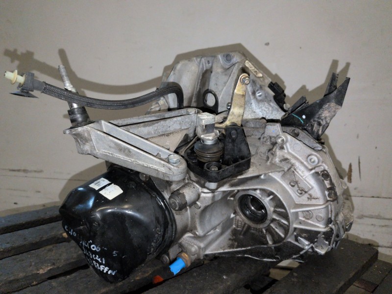 Recambio de caja cambios para renault clio iii k9k768 referencia OEM IAM JH3141  