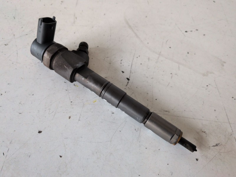 Recambio de inyector para fiat ii bravo (198) 198a3000 referencia OEM IAM 0445110300  