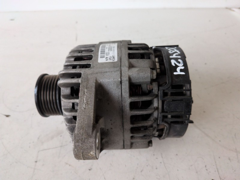 Recambio de alternador para fiat ii bravo (198) 198a3000 referencia OEM IAM   