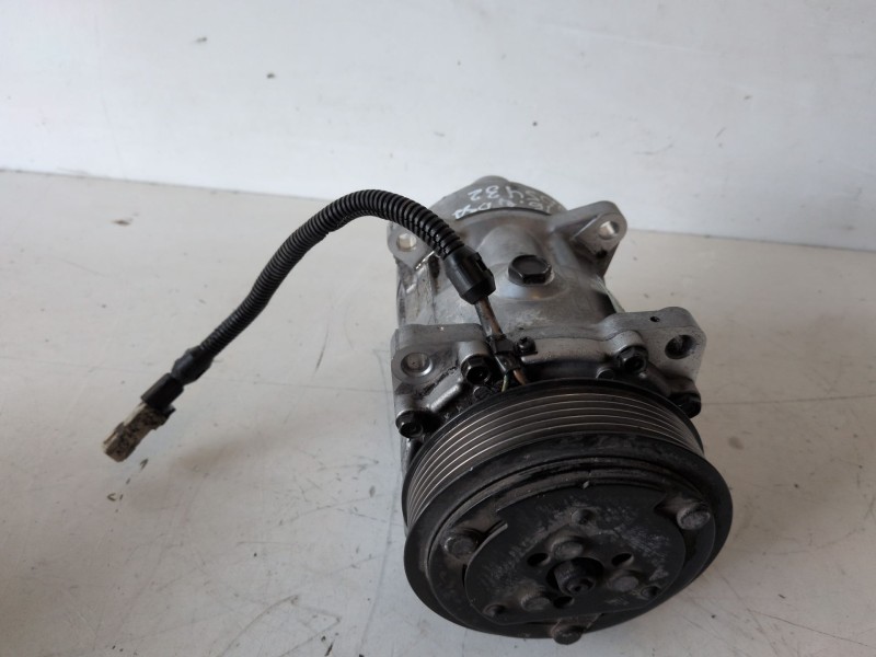 Recambio de compresor aire acondicionado para citroen evasion dhx referencia OEM IAM 1106F  