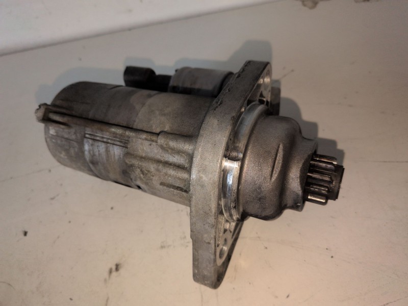 Recambio de motor arranque para volkswagen golf v (1k1)(10.2003) bkc referencia OEM IAM 02Z911023H  