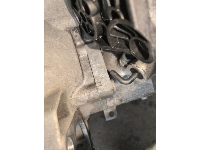 Recambio de caja cambios para volkswagen caddy (2c)(08.2010) caye referencia OEM IAM LZY  