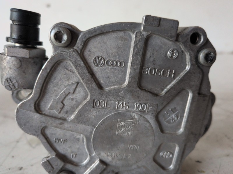 Recambio de depresor freno / bomba vacio para volkswagen caddy (2c)(08.2010) caye referencia OEM IAM 03L145100  
