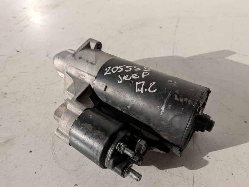 Recambio de motor arranque para chrysler jeep gr.cherokee (wh) 642980 referencia OEM IAM 320818170  