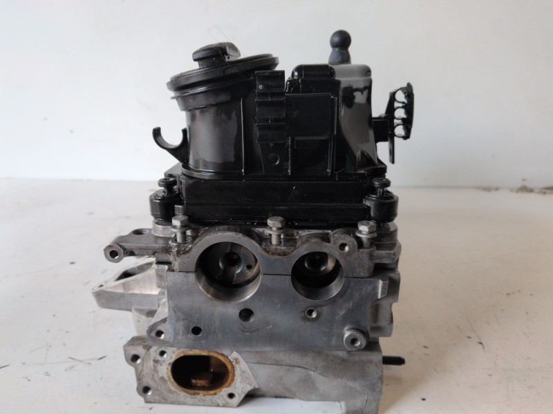 Recambio de culata para volkswagen caddy (2c)(08.2010) caye referencia OEM IAM 03L103373A  