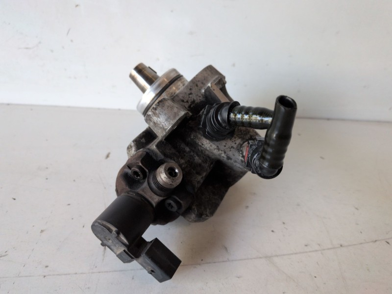 Recambio de bomba inyeccion para ford transit/tourneo custom combi (ttf) ymf6 referencia OEM IAM GK2Q98395AA  
