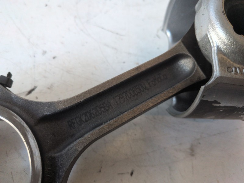 Recambio de piston para ford transit/tourneo custom combi (ttf) ymf6 referencia OEM IAM   