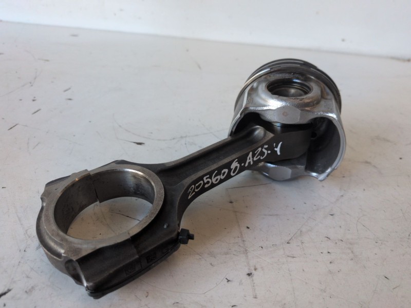 Recambio de piston para ford transit/tourneo custom combi (ttf) ymf6 referencia OEM IAM   